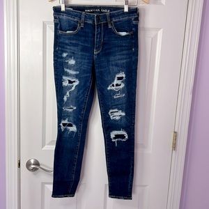 American Eagle Distressed Jeggings Size 6 Short
